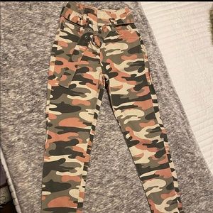 Camo jeans/leggings.